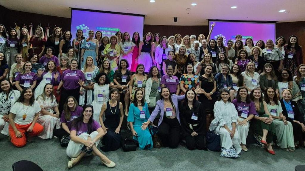Imagem de mulheres que participaram do evento