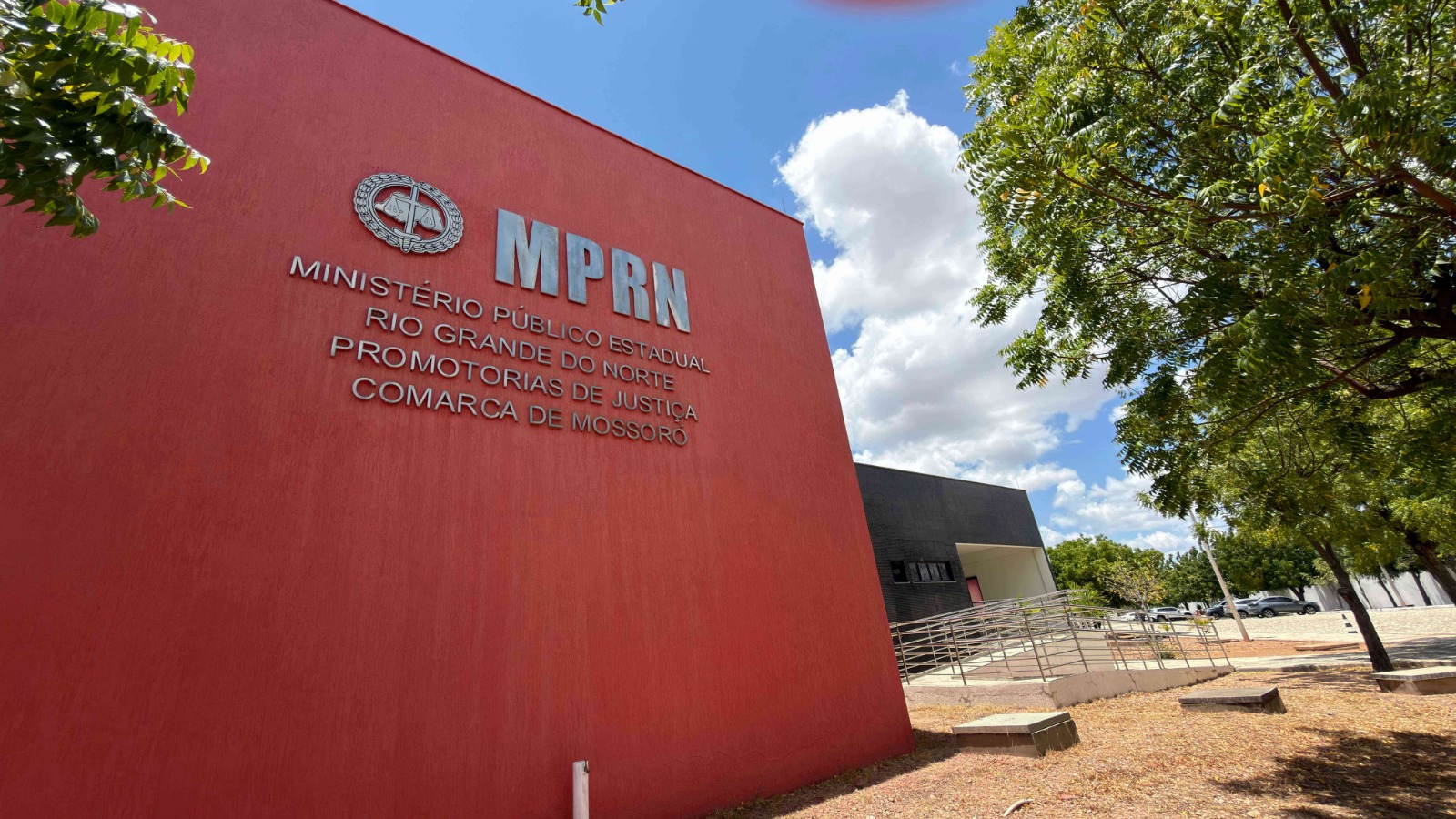 fachada da sede da promotoria de mossoró